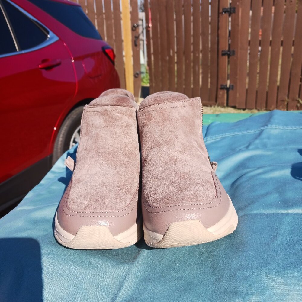 Womens ArchFit Leather Booties